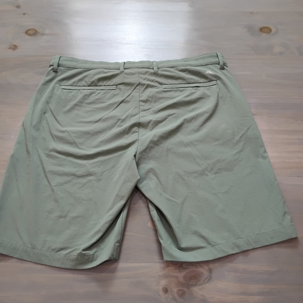 Tommy Bahama Performance Golf Shorts Men's 36 Olive Active Waist Zip Pocket - Picture 12 of 12